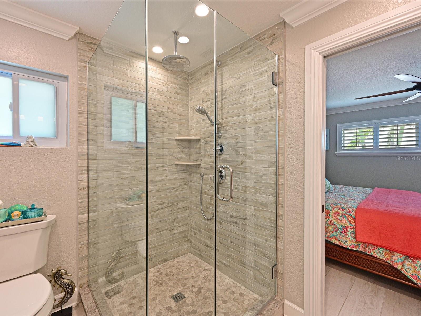 Listing photo id 17 for 10016 Spoonbill Road E