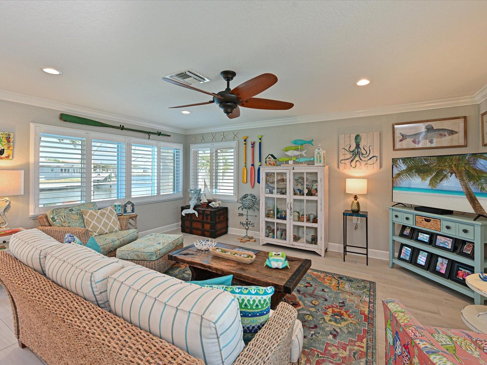Listing photo id 6 for 10016 Spoonbill Road E