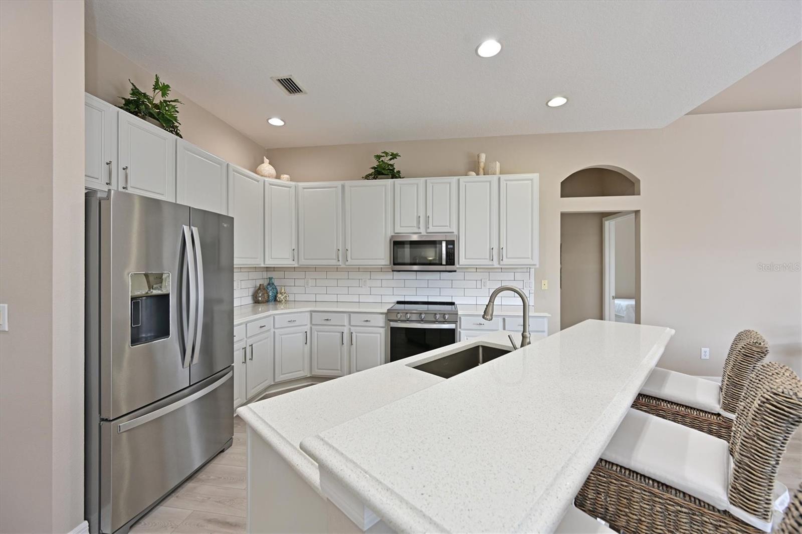 Image 11 of 41 For 15451 27th Court E