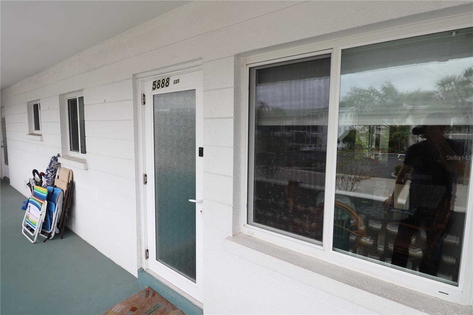 Image 2 of 32 For 5888 17th Street W C23
