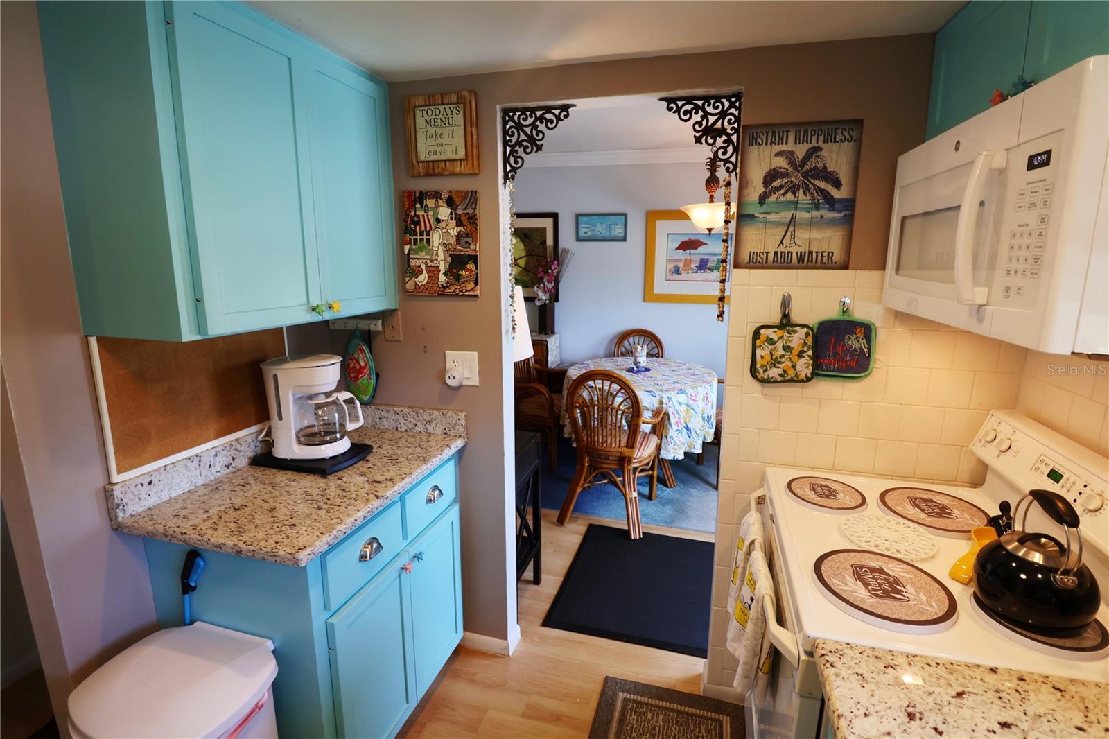 Image 7 of 32 For 5888 17th Street W C23