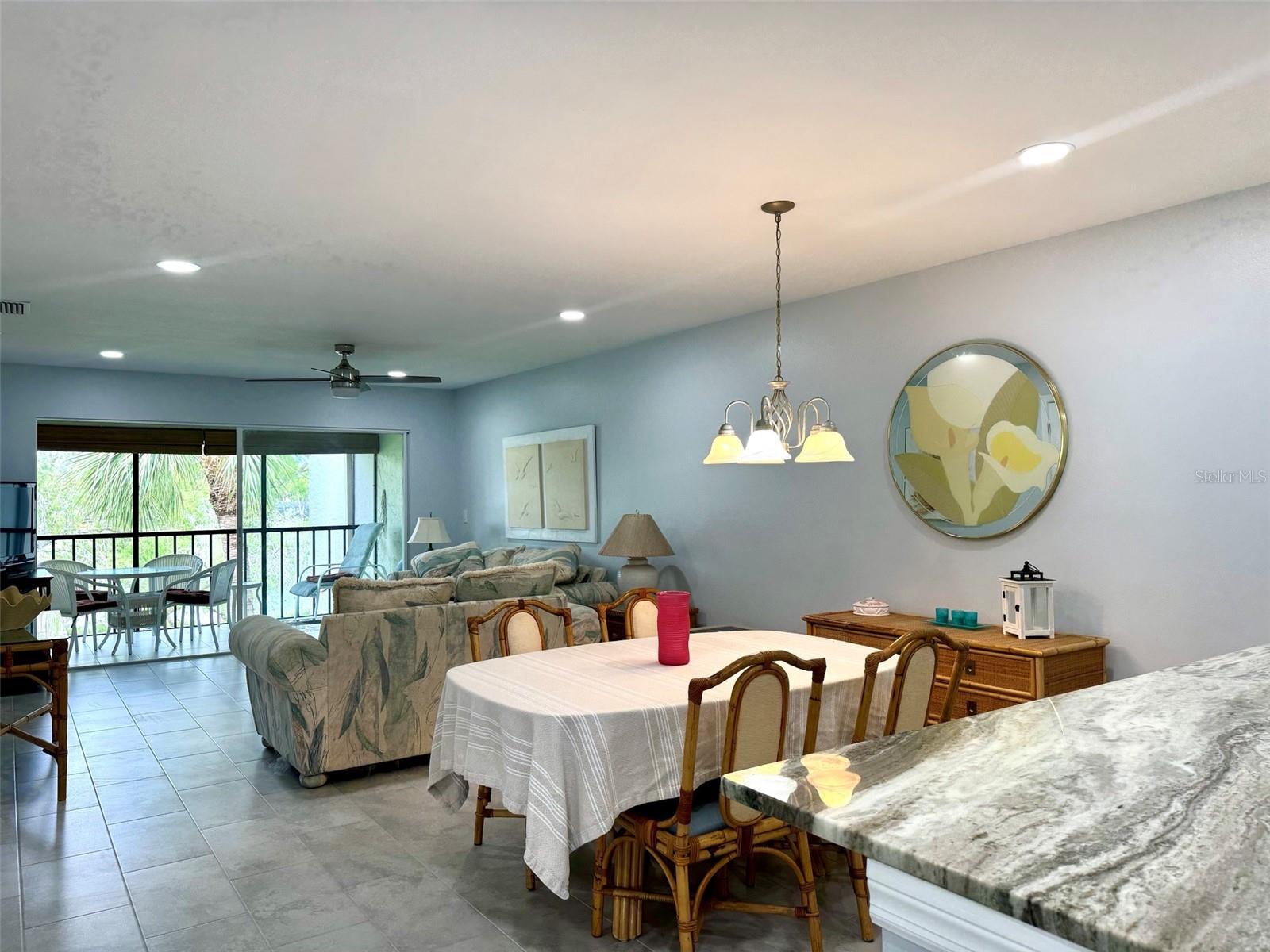 Image 18 of 45 For 2977 Taywood Meadows 22