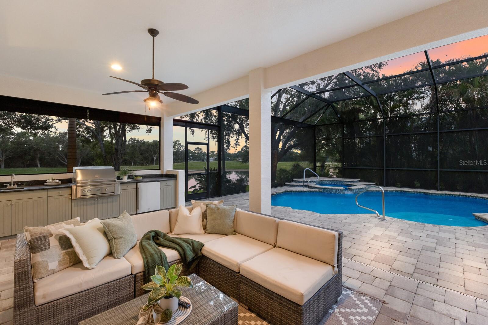 Image 15 of 64 For 7532 Greystone Street
