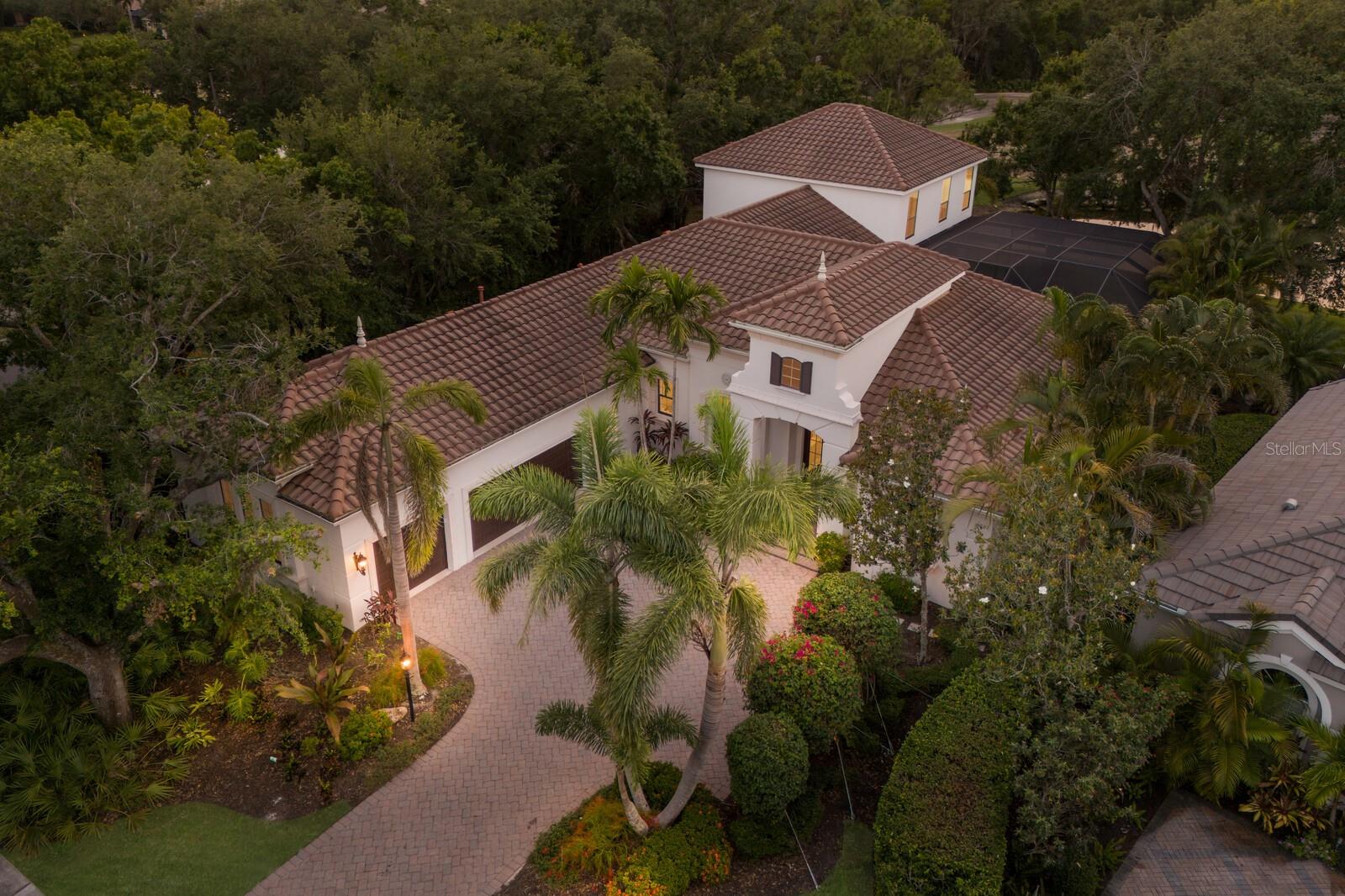 Image 3 of 64 For 7532 Greystone Street