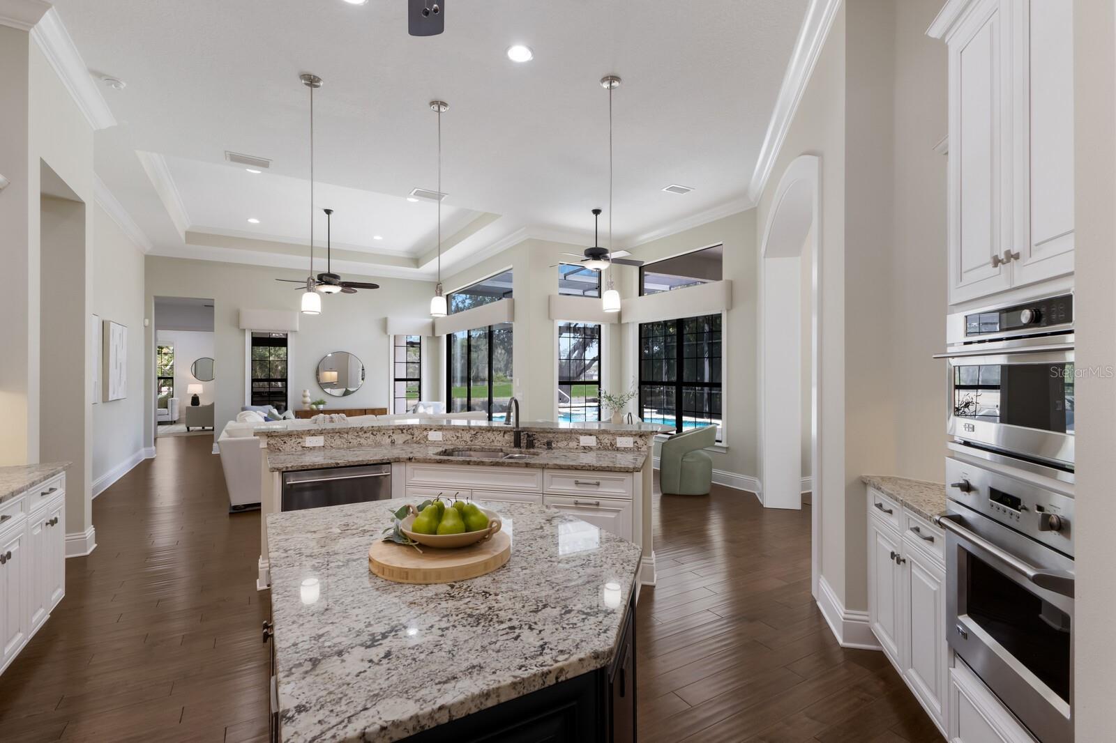 Image 33 of 64 For 7532 Greystone Street