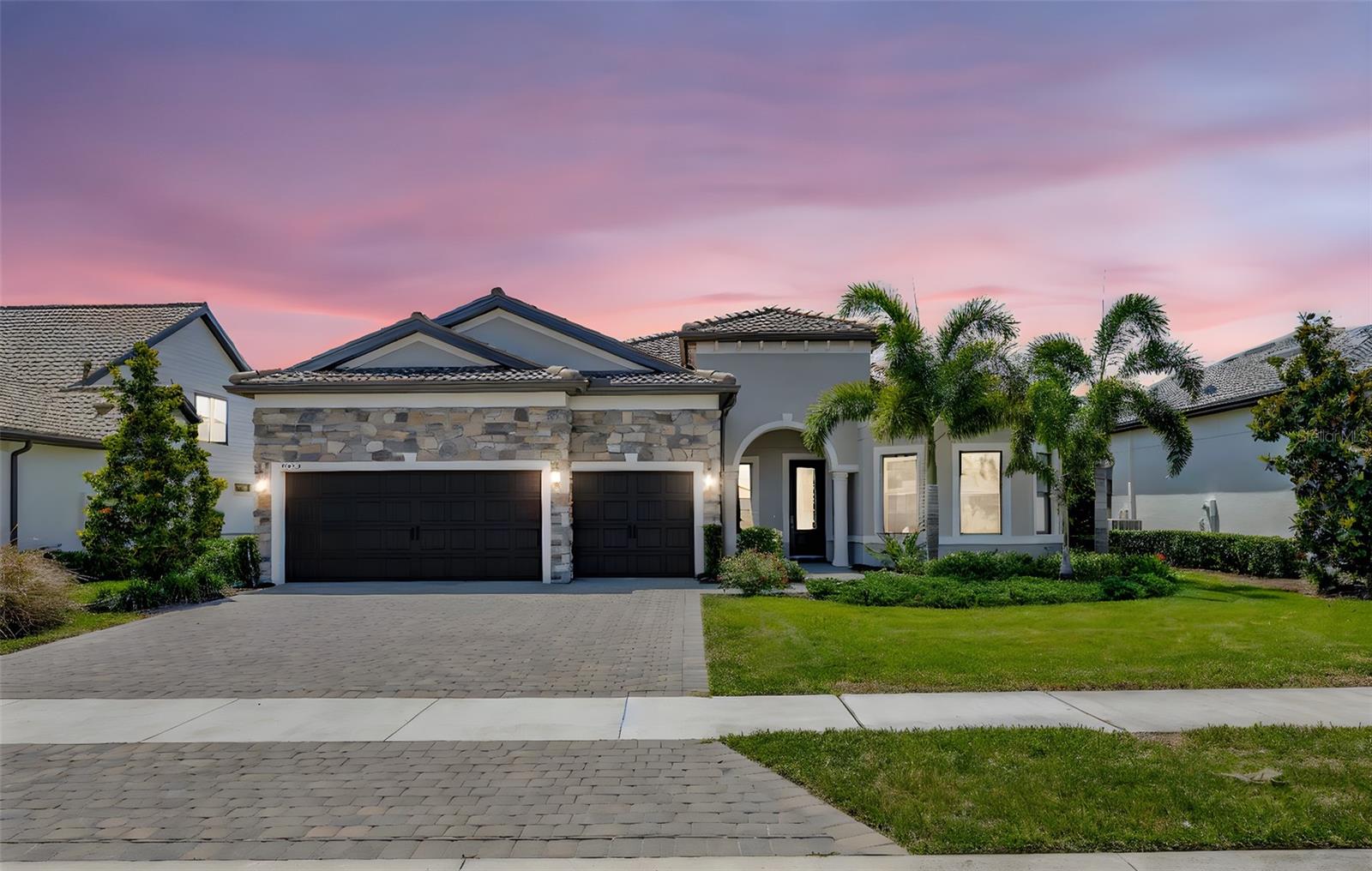Details for 8033 Grande Shores Drive, SARASOTA, FL 34240