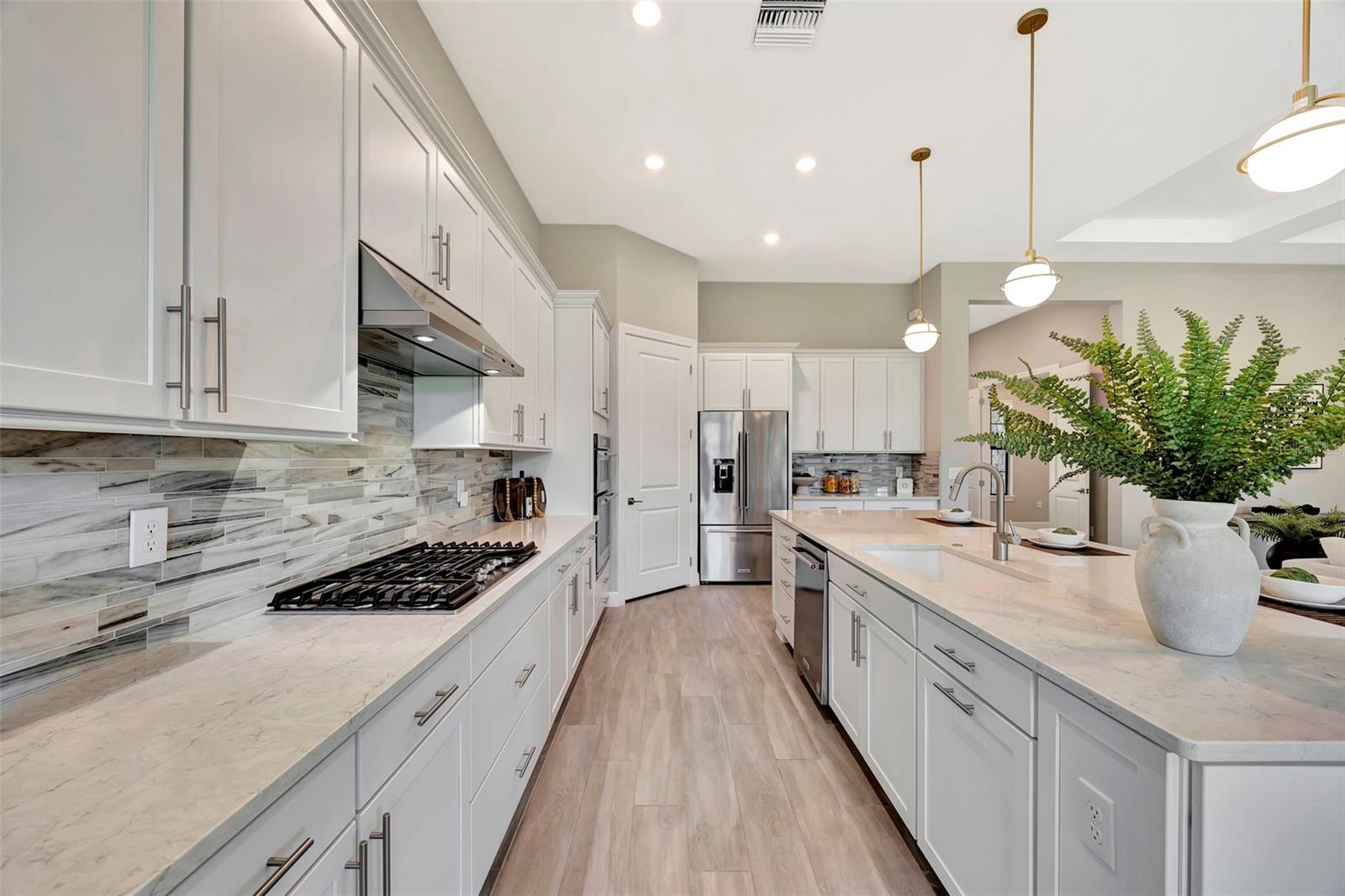 Image 14 of 53 For 8033 Grande Shores Drive