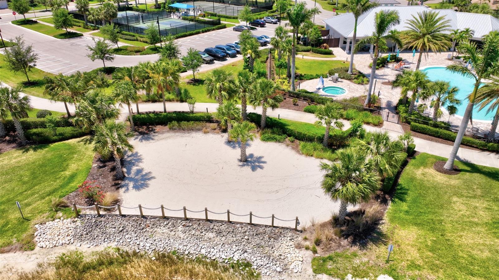 Image 48 of 53 For 8033 Grande Shores Drive