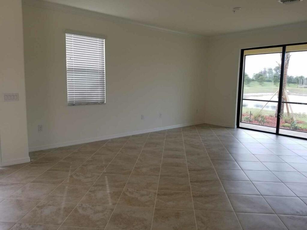 Image 7 of 12 For 20260 Lagente Circle