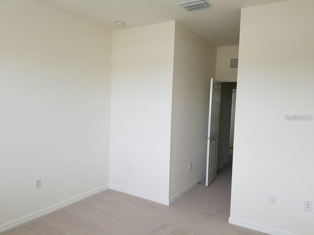 Image 9 of 12 For 20260 Lagente Circle