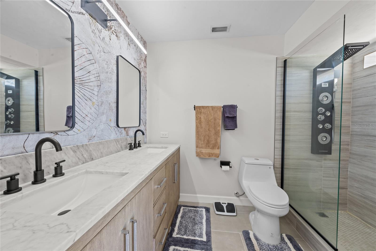 Image 14 of 30 For 6013 Macbeth Lane