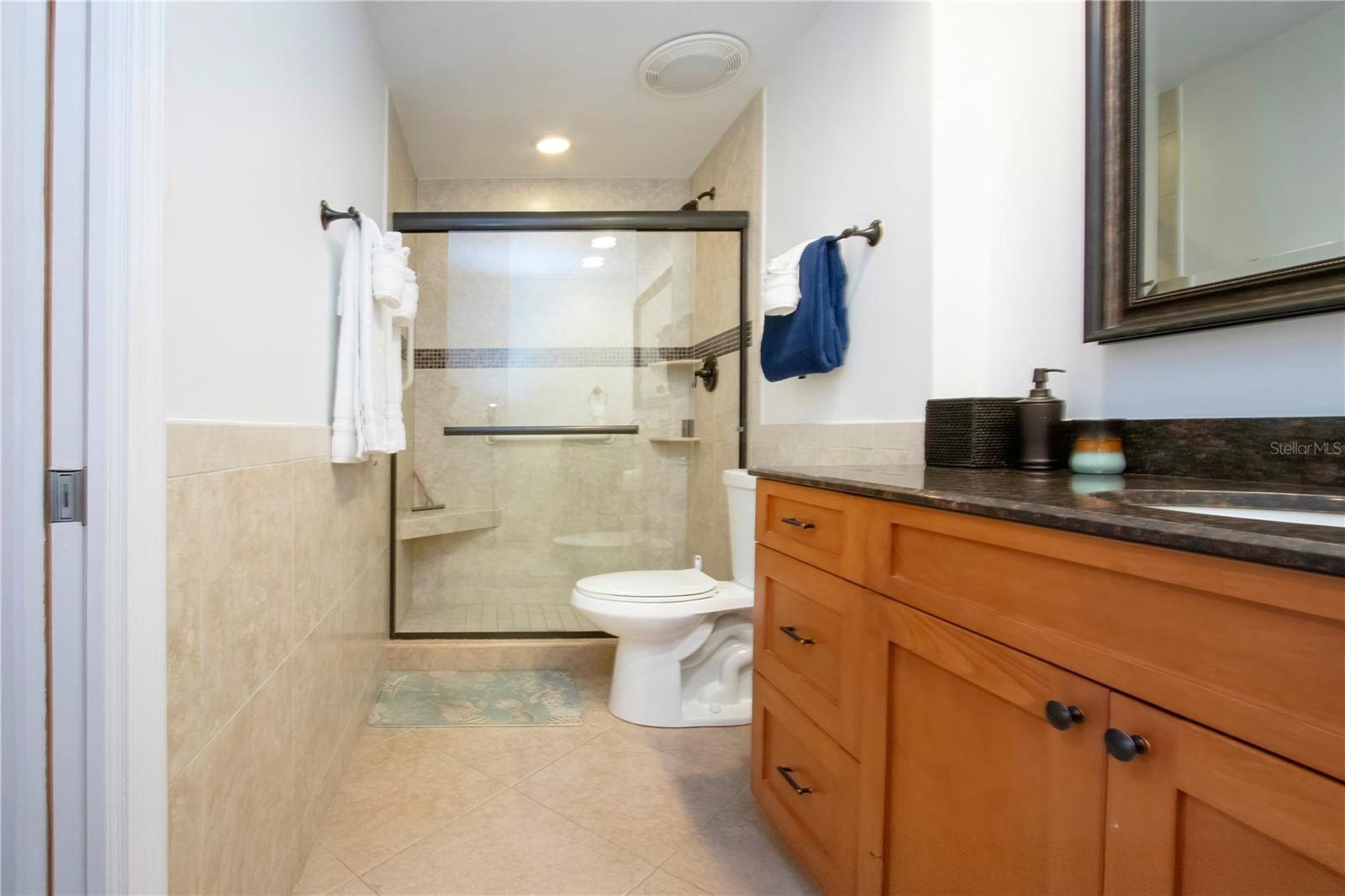 Image 22 of 54 For 1255 Peppertree Drive 506