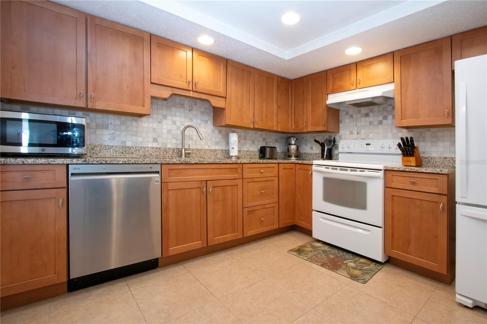 Image 29 of 54 For 1255 Peppertree Drive 506