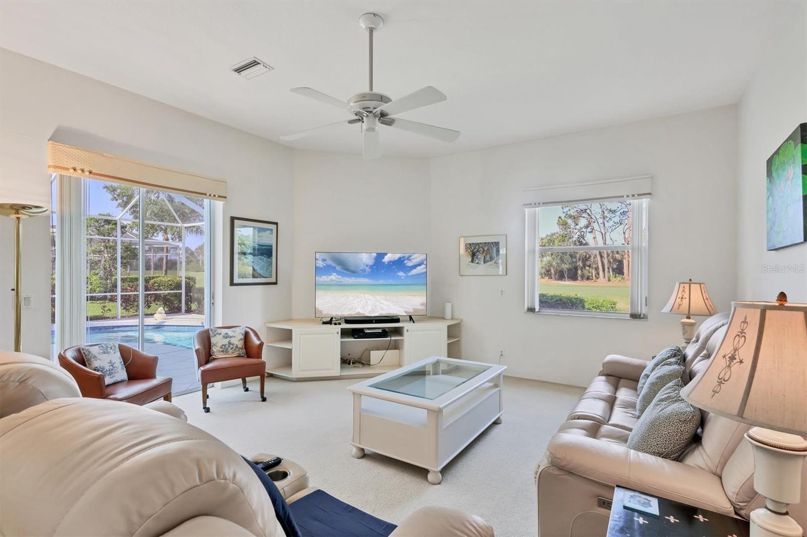 Image 20 of 69 For 8718 Grey Oaks Avenue