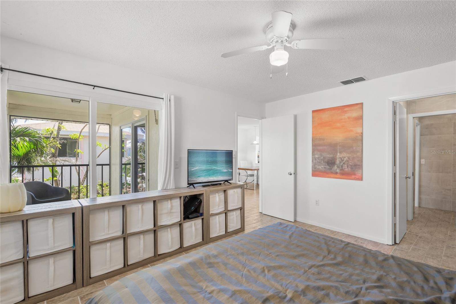 Image 22 of 45 For 4909 Gulf Drive 1b