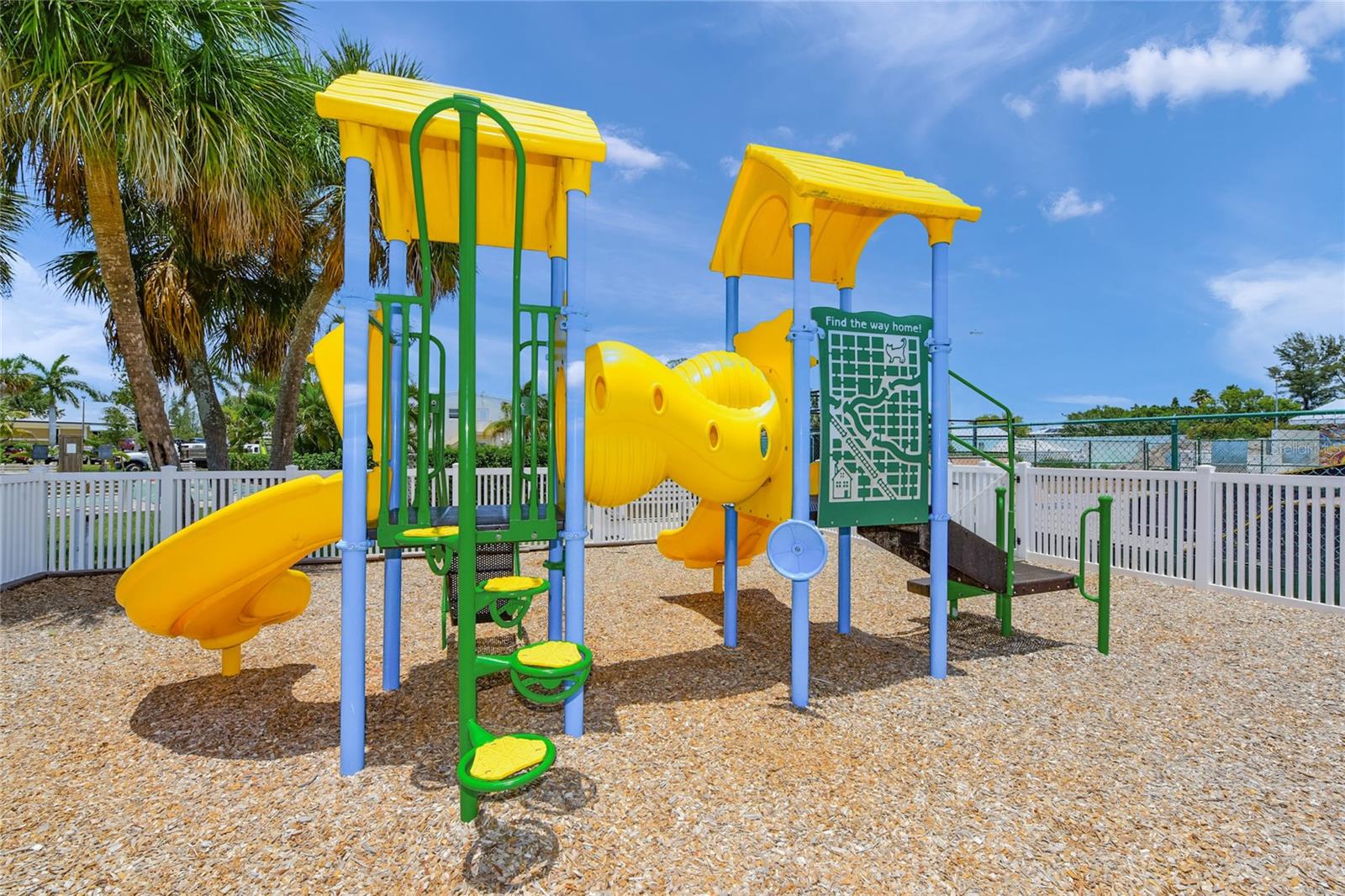 Image 41 of 45 For 4909 Gulf Drive 1b
