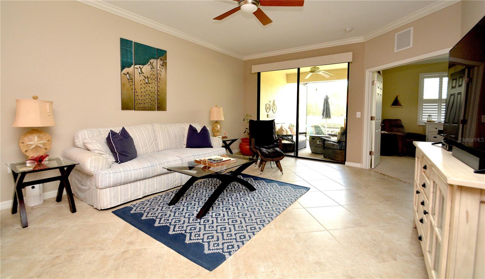 Image 7 of 29 For 6740 Willowshire Way