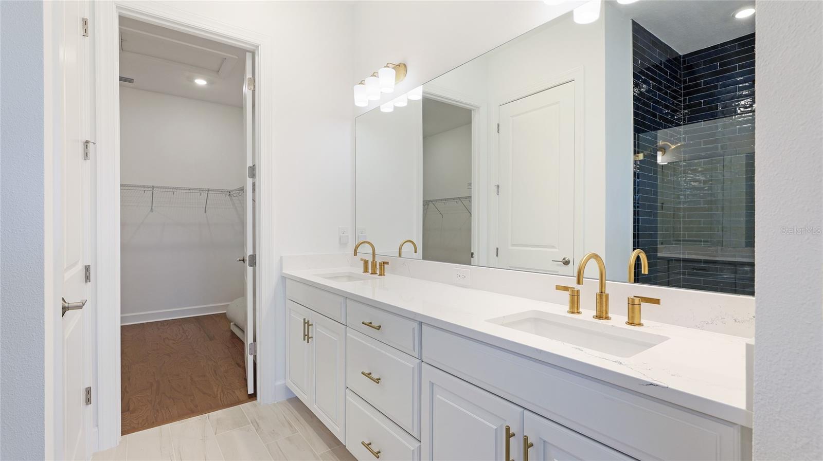 Image 11 of 29 For 15722 San Lazzaro Avenue