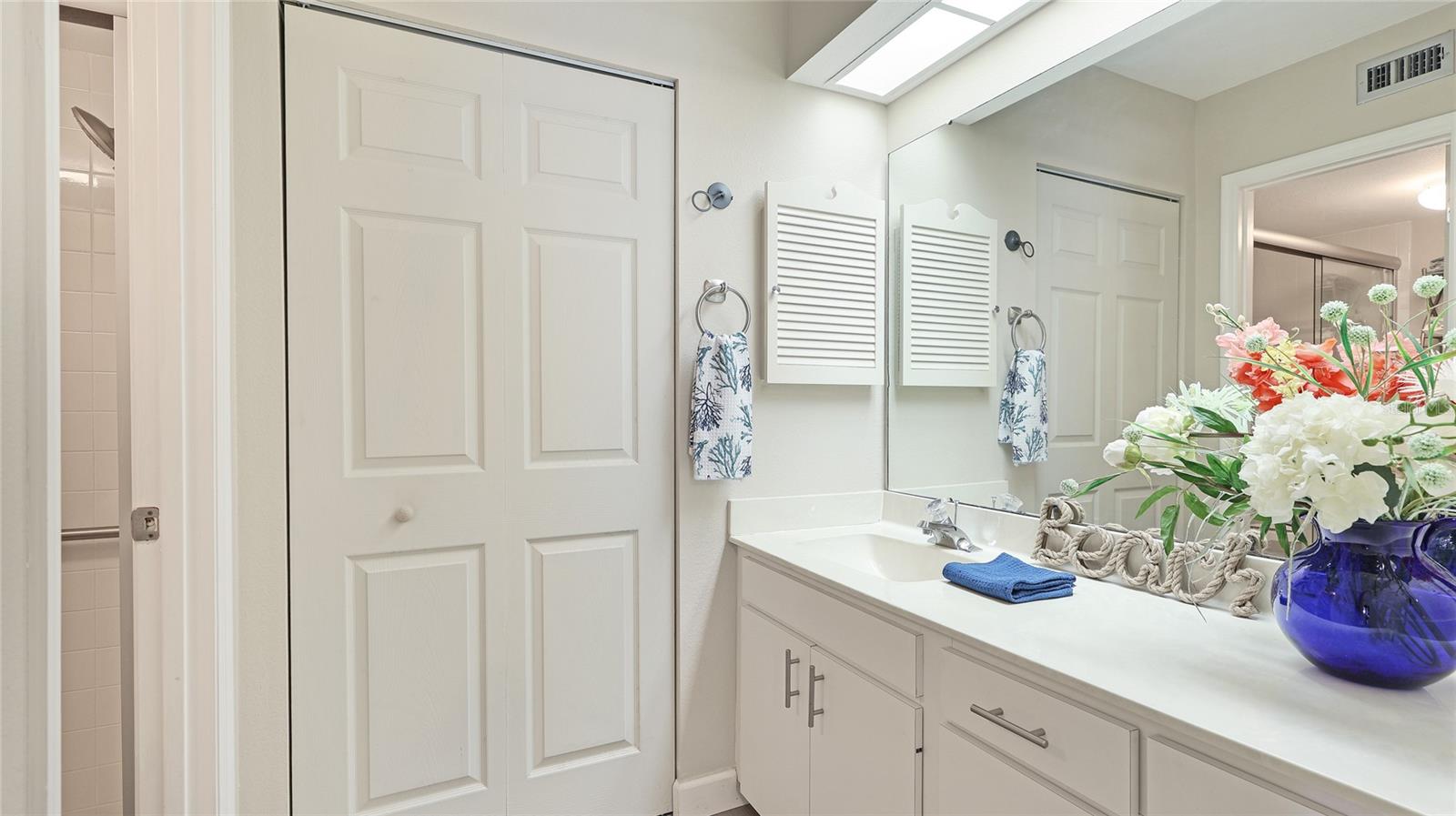 Image 41 of 52 For 304 108th Street W