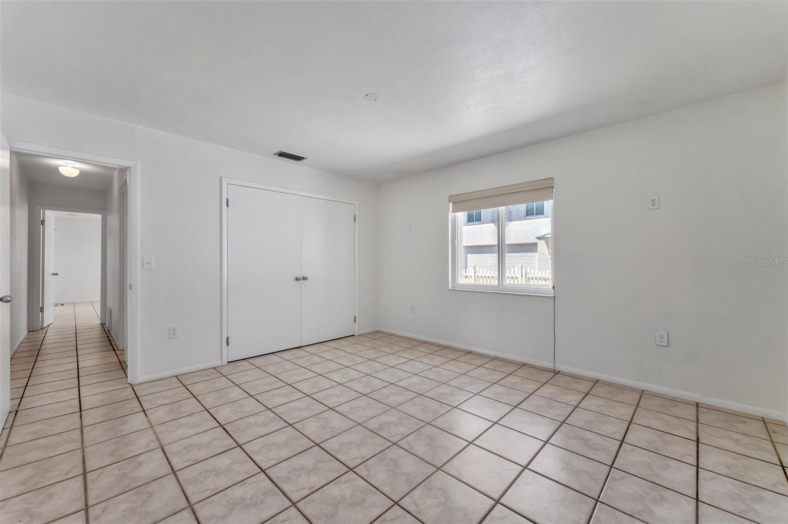 Image 12 of 25 For 305 Bernard Avenue