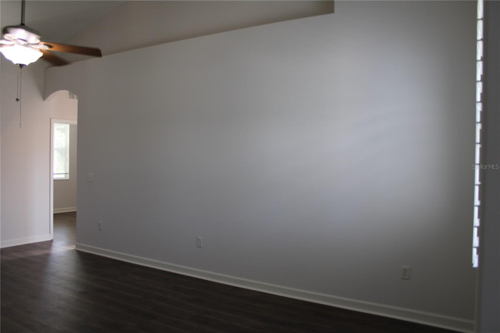 Image 11 of 33 For 9122 64th Court E