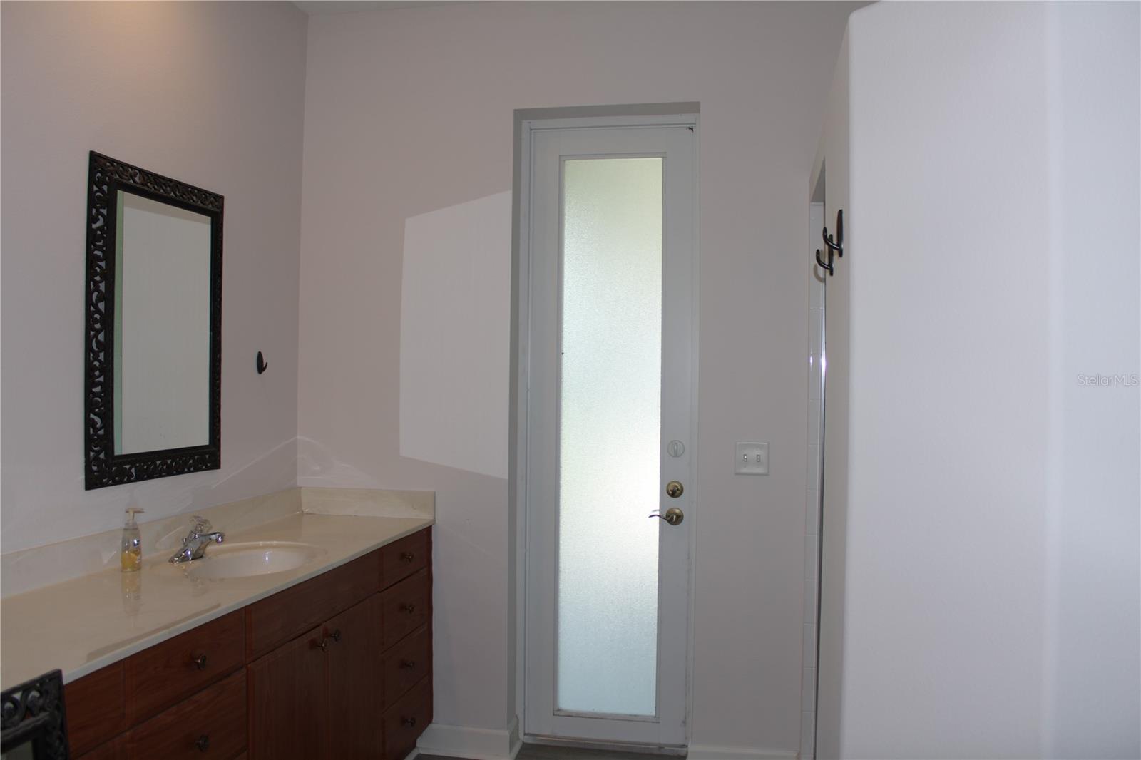 Image 20 of 33 For 9122 64th Court E