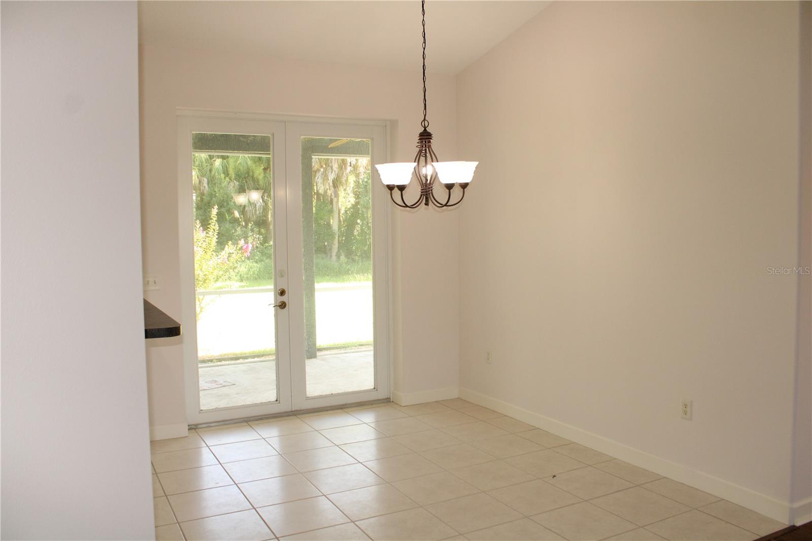 Image 8 of 33 For 9122 64th Court E