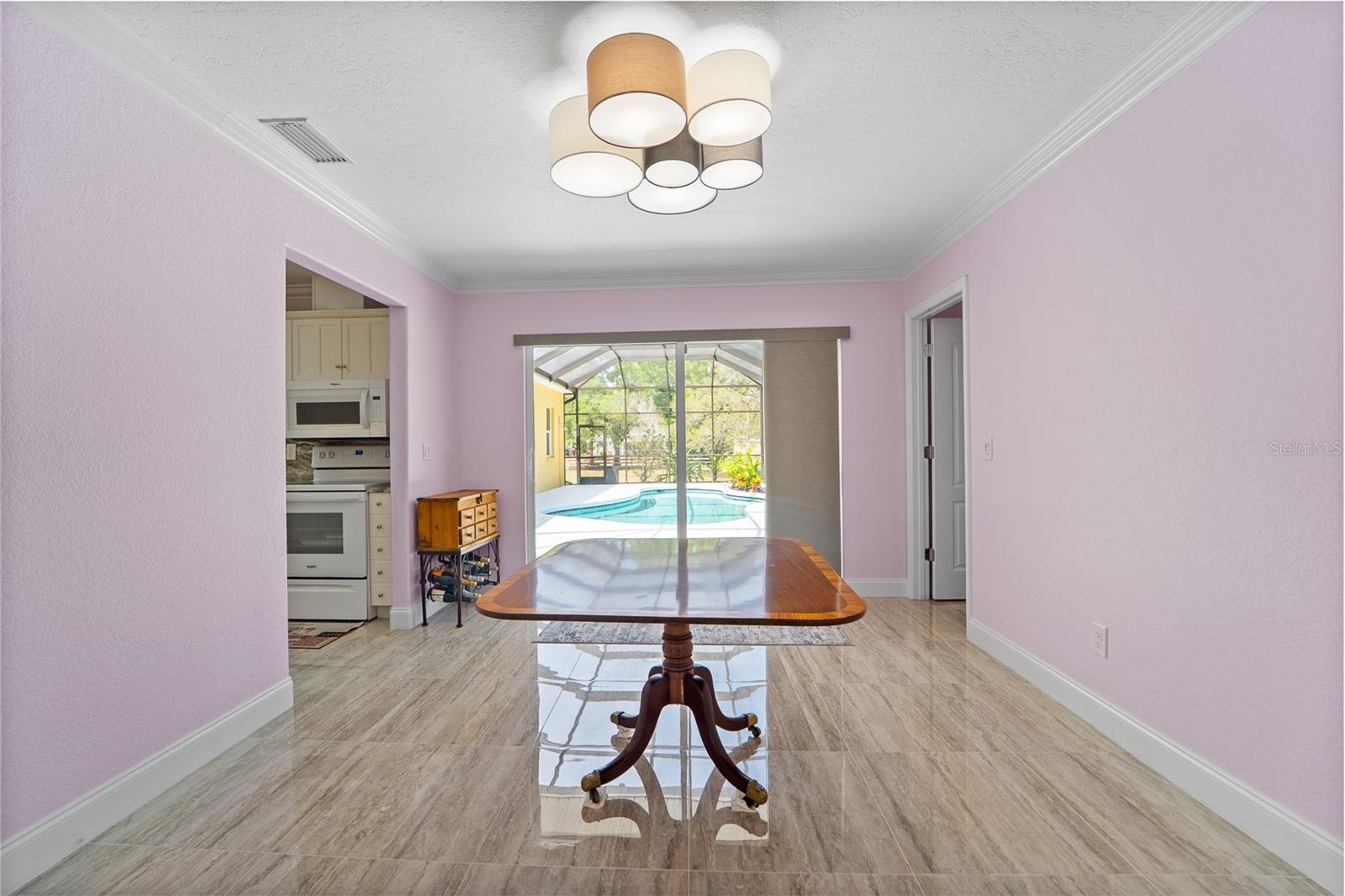 Image 9 of 46 For 6217 Goldfinch Street