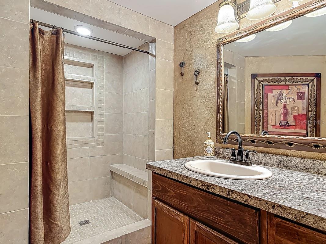 Image 14 of 24 For 4713 Clove Avenue