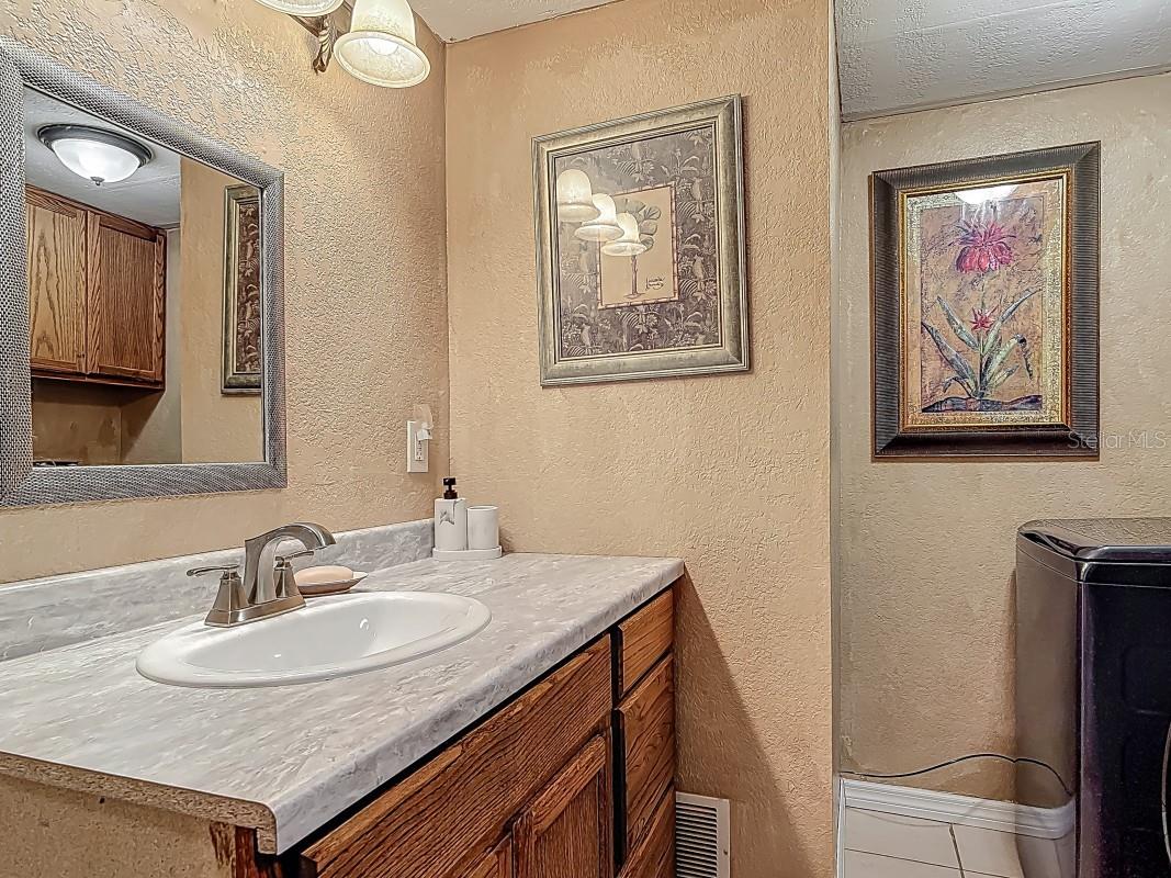 Image 15 of 24 For 4713 Clove Avenue