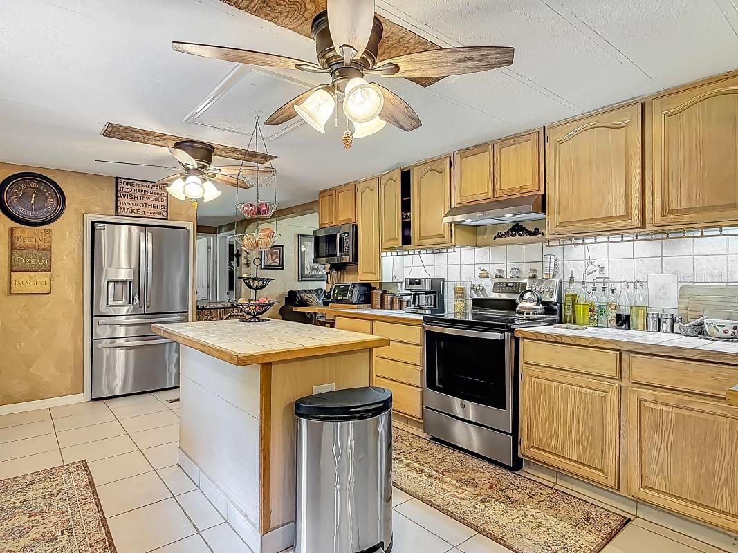 Image 2 of 24 For 4713 Clove Avenue