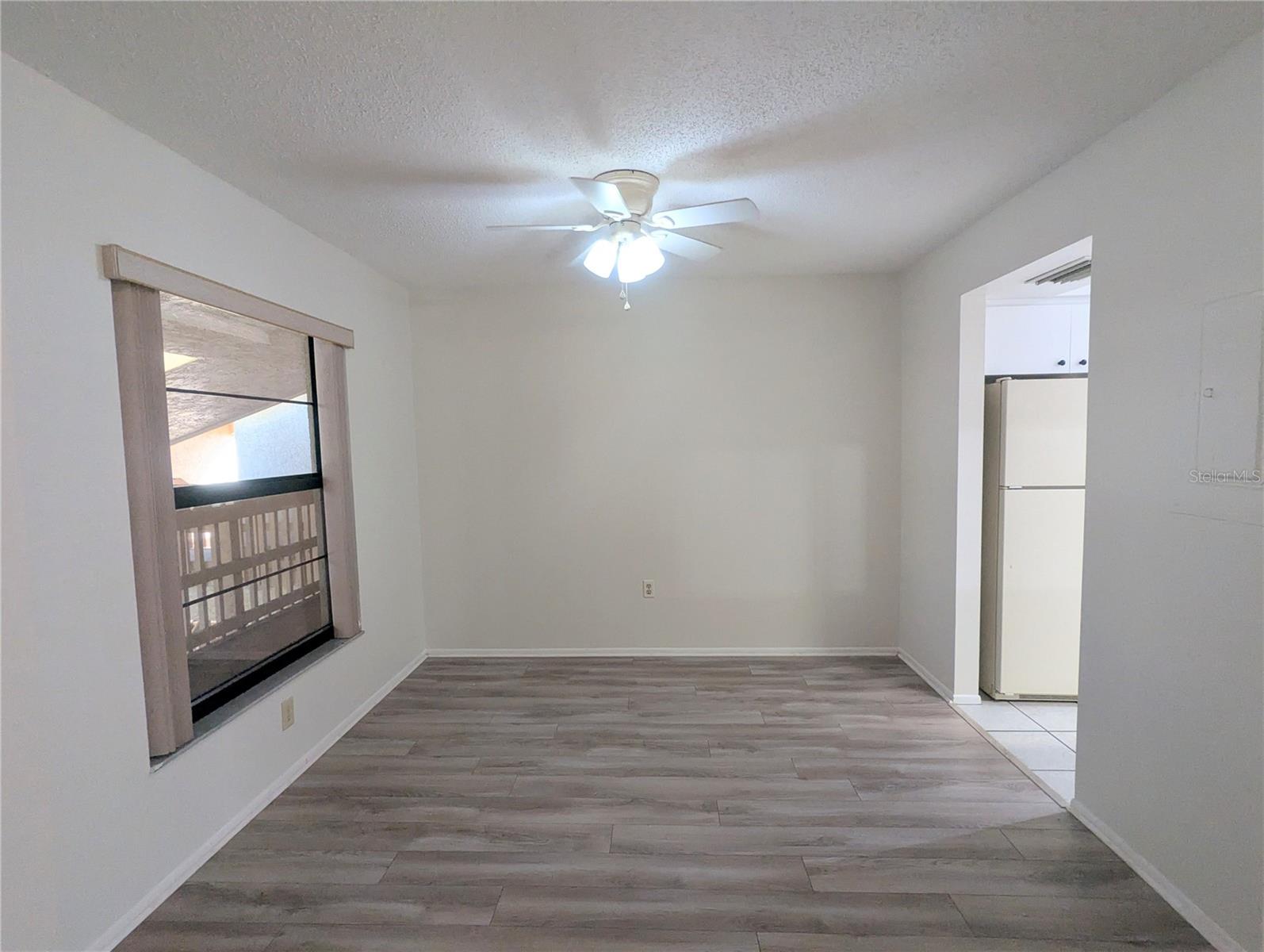 Image 5 of 13 For 2311 Beneva Terrace 2276