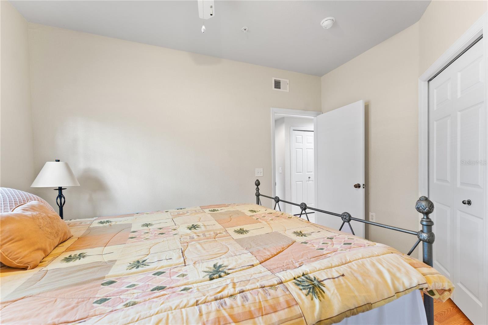 Image 20 of 55 For 5134 Northridge Road 106
