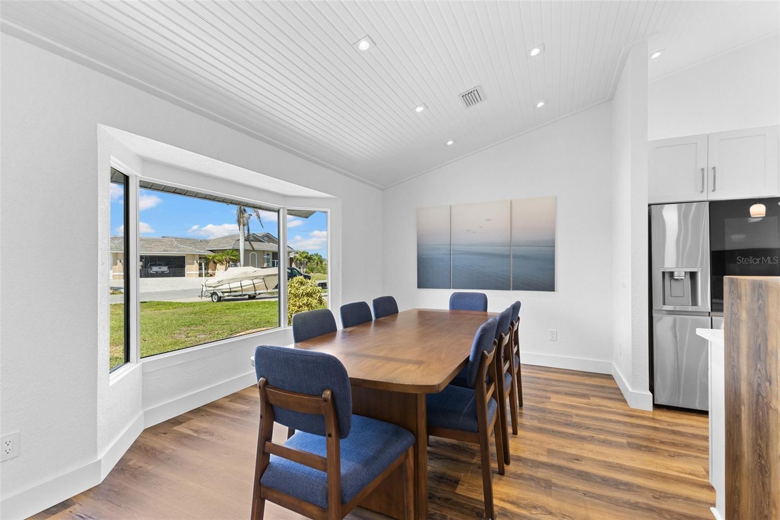 Image 30 of 45 For 4196 Eastlake Court