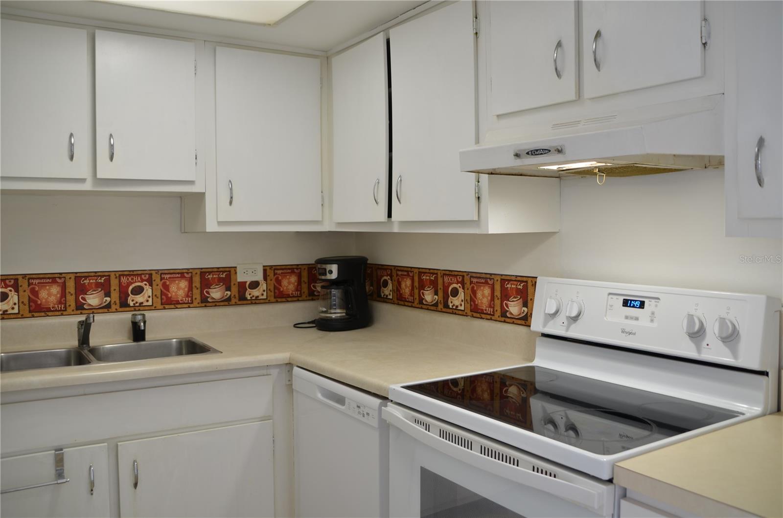 Image 4 of 20 For 2901 26th Street W 215