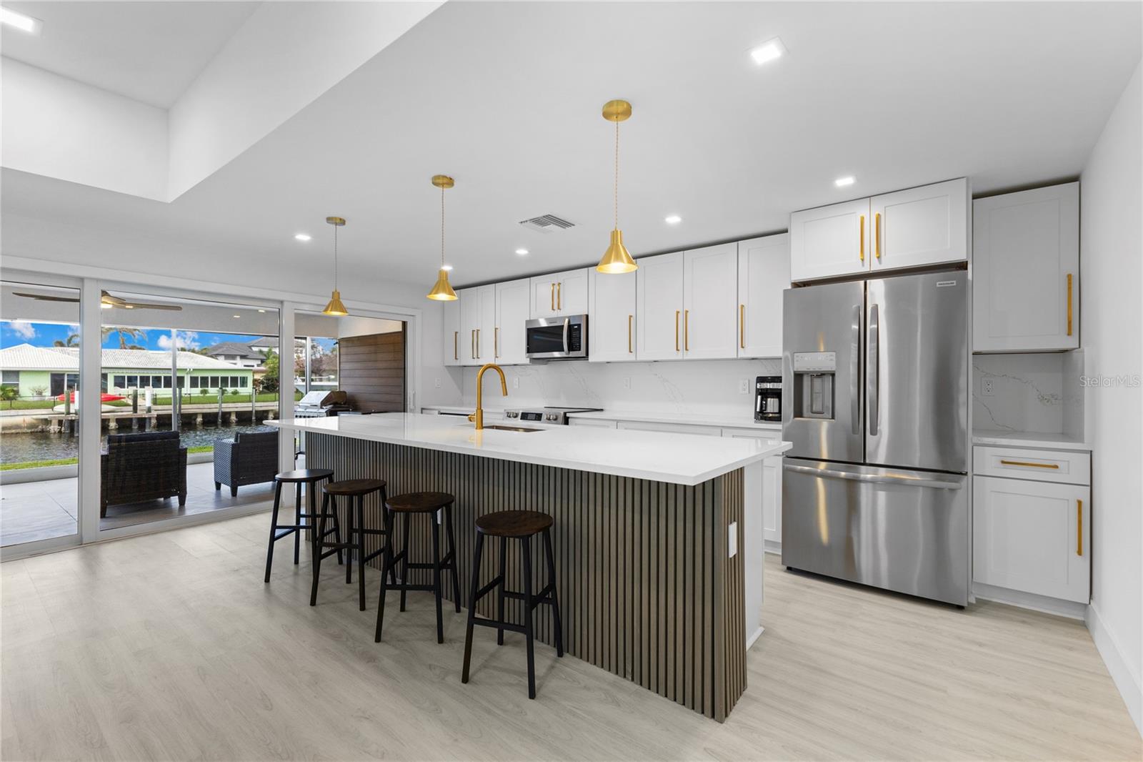 Image 9 of 41 For 23 Ocean Drive