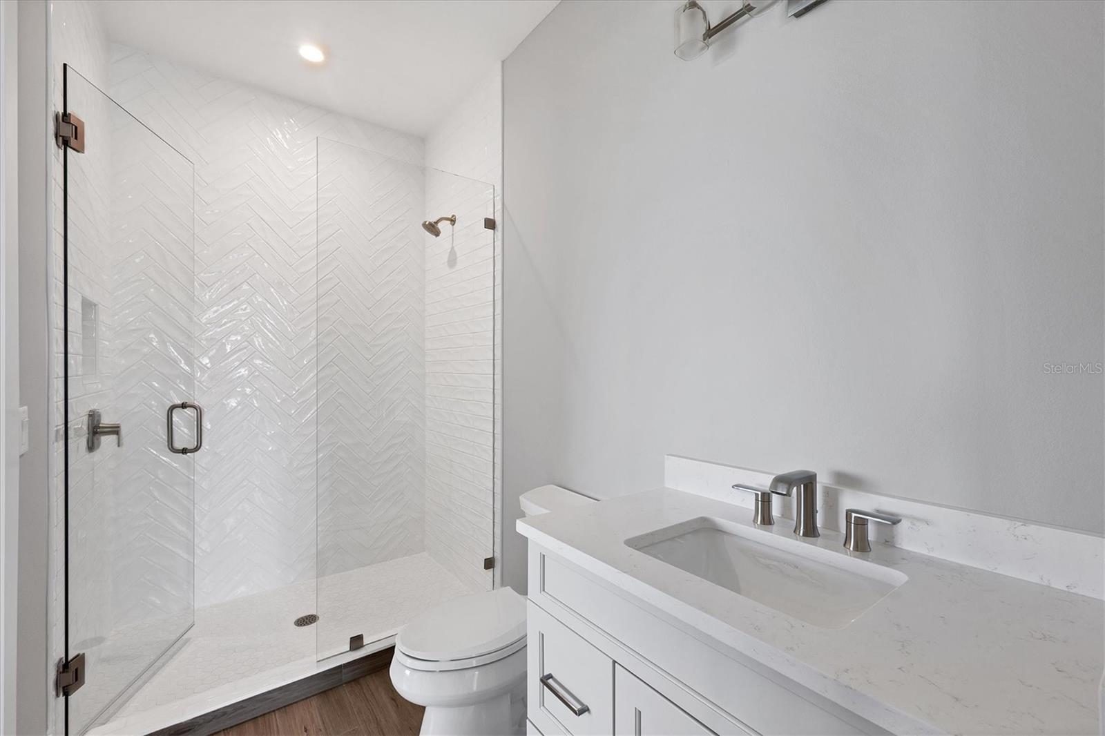 Image 41 of 78 For 1613 4th Street E
