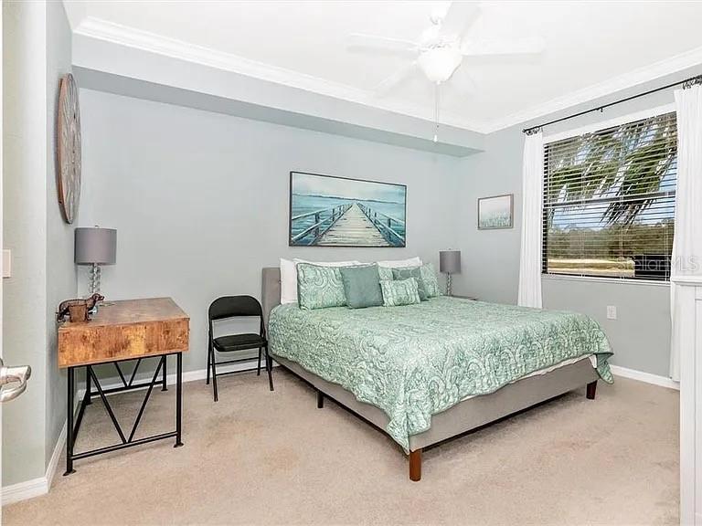 Image 20 of 76 For 17108 Vardon Terrace 105