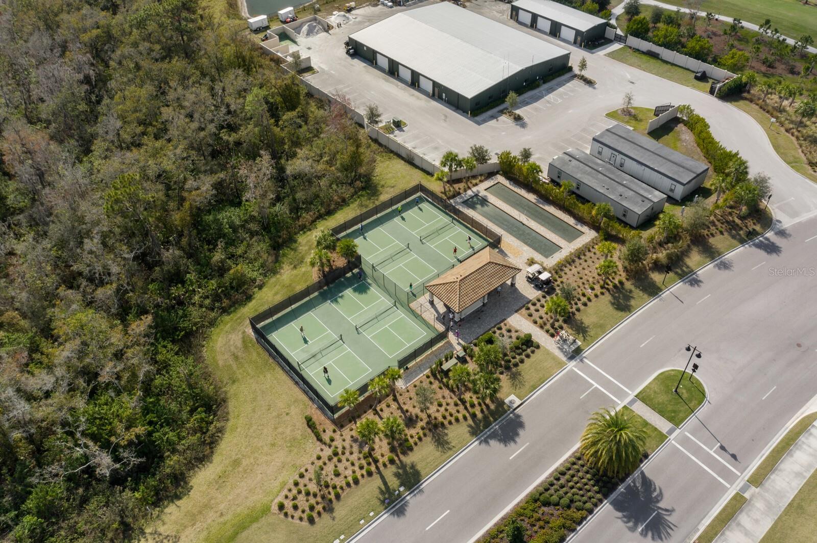 Image 45 of 76 For 17108 Vardon Terrace 105
