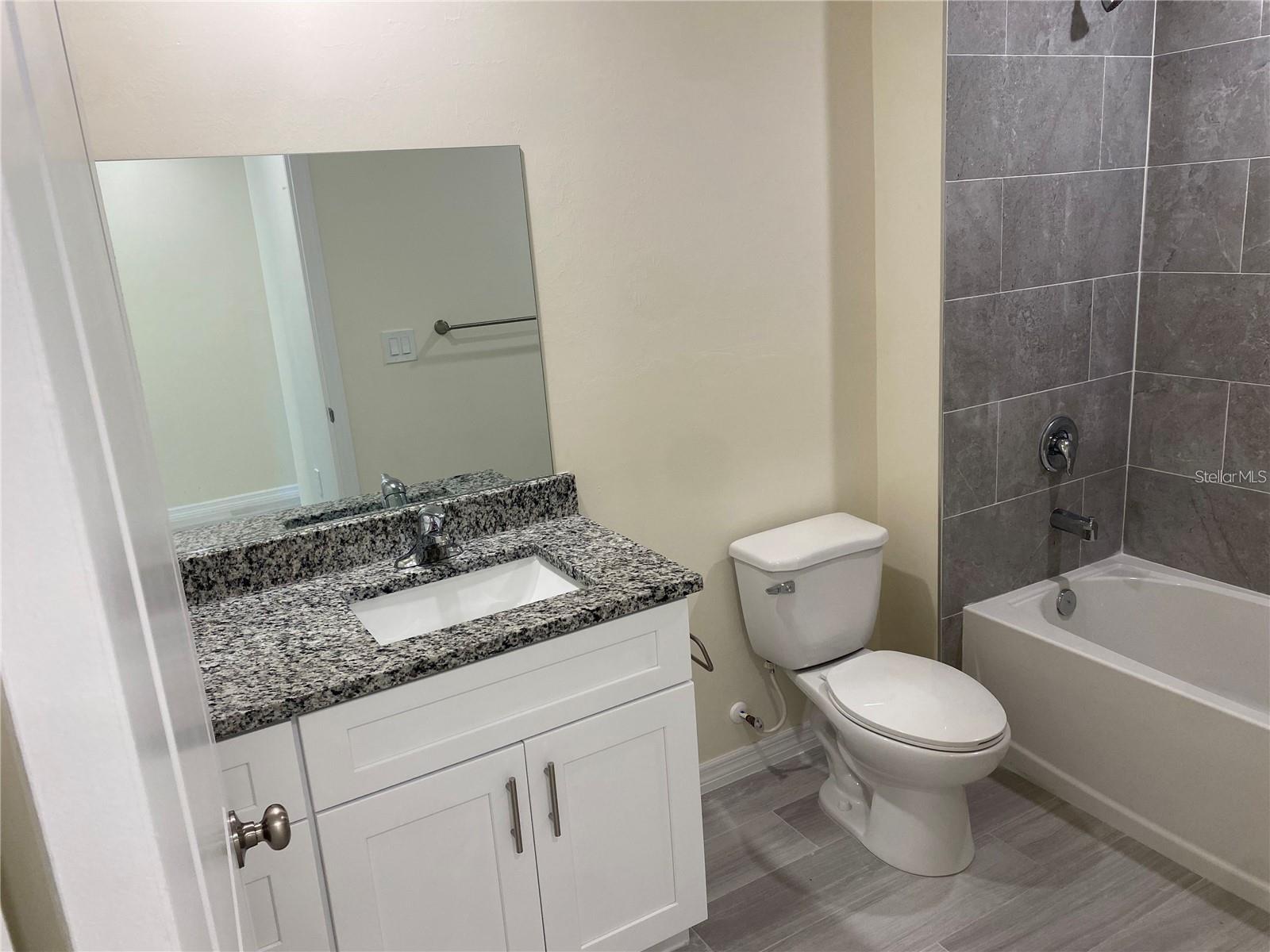 Image 10 of 18 For 4595 Horseshoe Avenue
