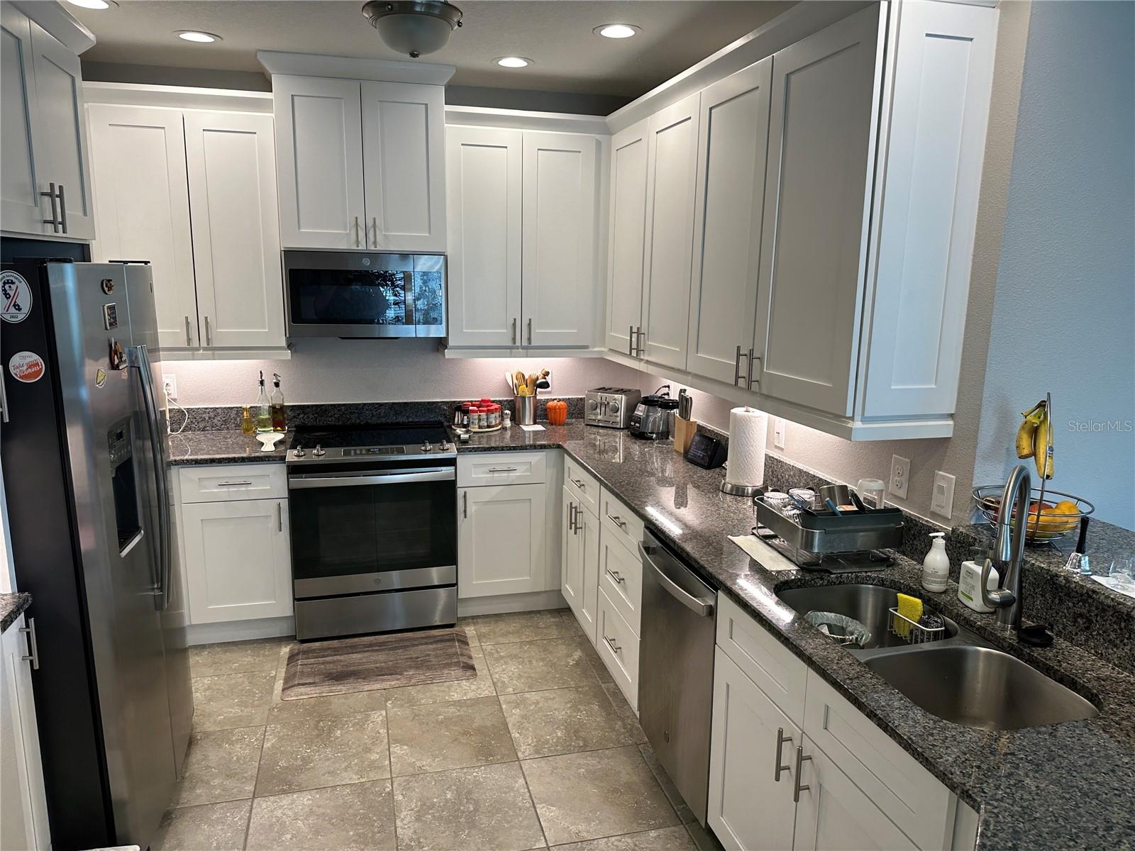 Image 3 of 37 For 3418 79th Street Circle W 103