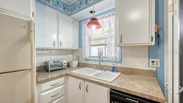 Image 10 of 32 For 620 57th Avenue H8