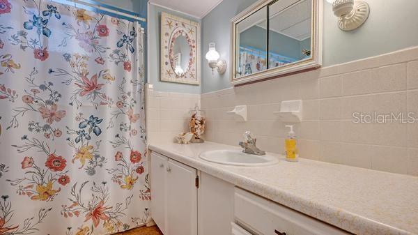 Image 16 of 32 For 620 57th Avenue H8
