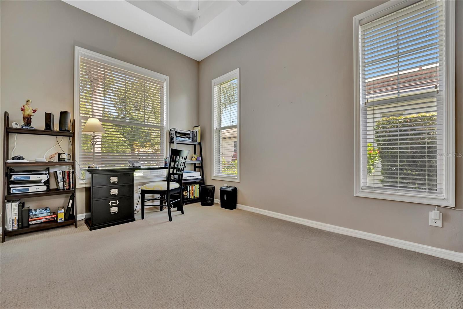 Image 10 of 78 For 5009 Lake Overlook Avenue