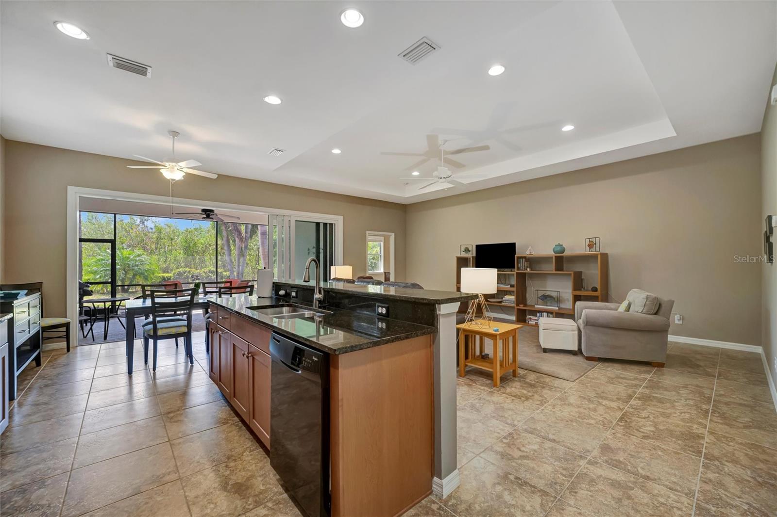 Image 15 of 78 For 5009 Lake Overlook Avenue