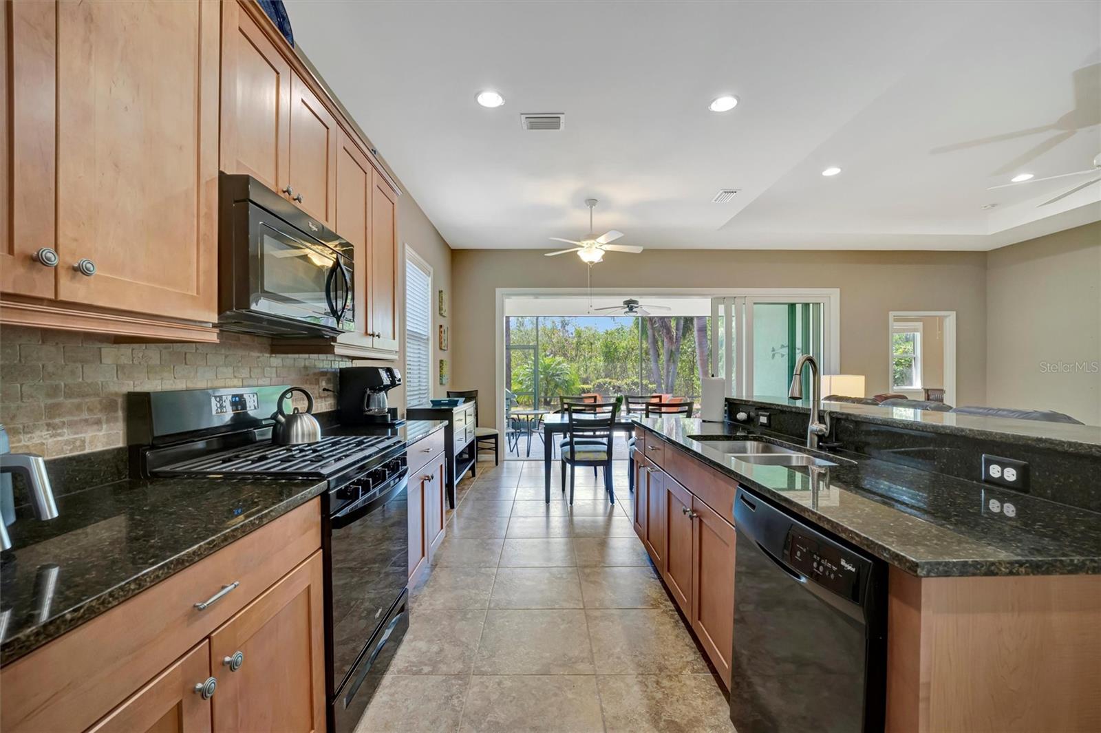 Image 17 of 78 For 5009 Lake Overlook Avenue