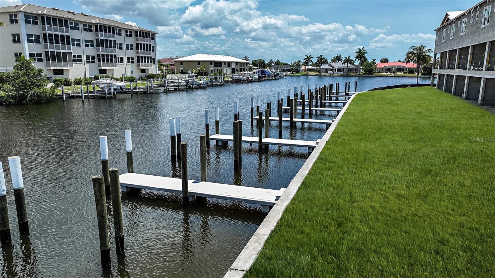 Image 38 of 39 For 1617 Sea Haven Drive 501