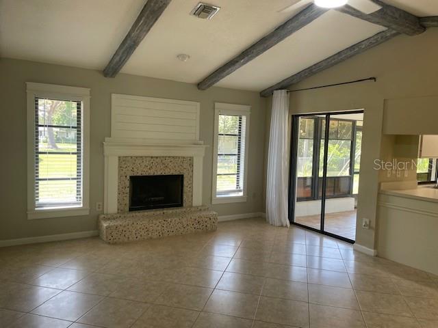 Image 10 of 27 For 111 Abalone Road