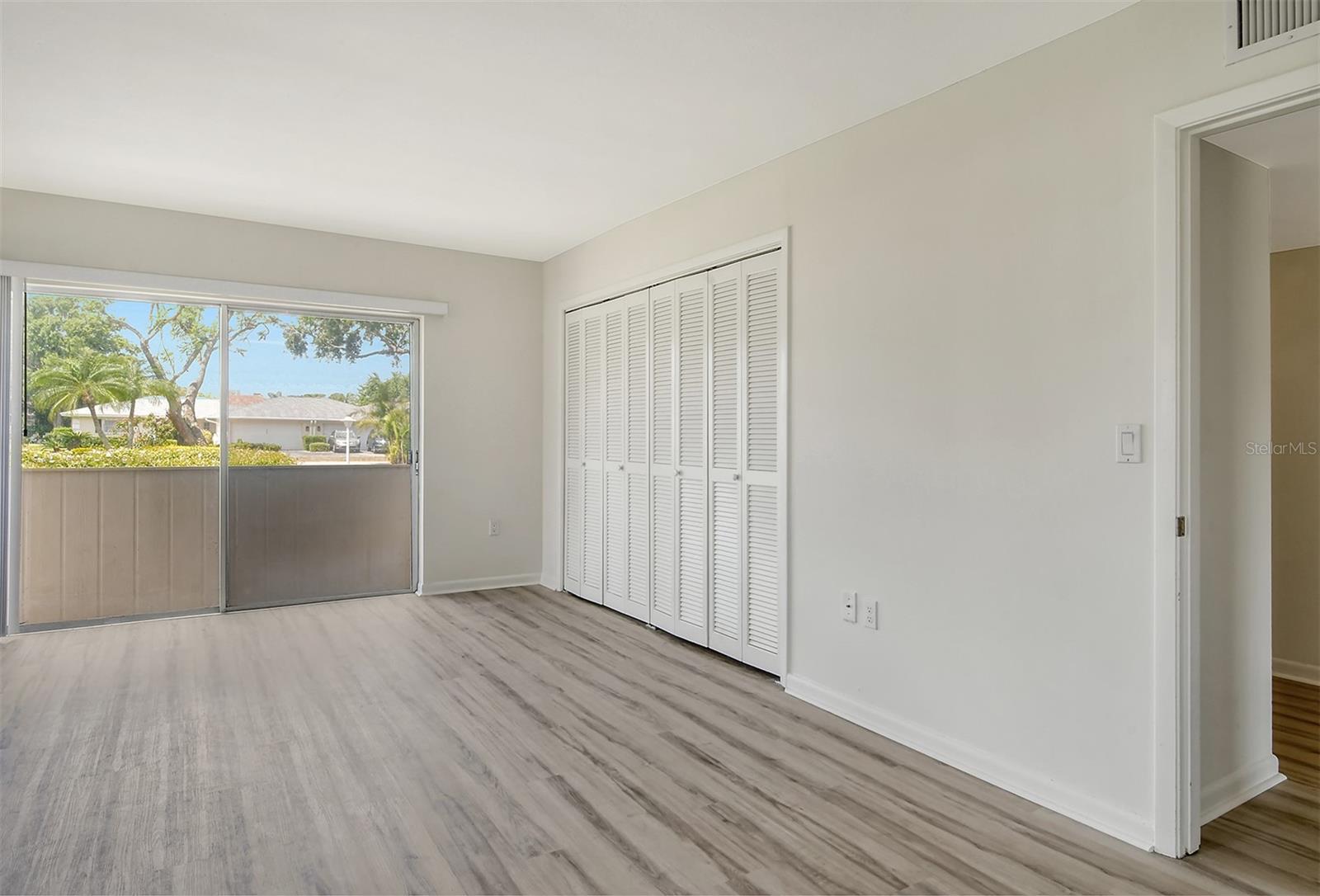 Image 29 of 63 For 7173 Country Club Drive N 141