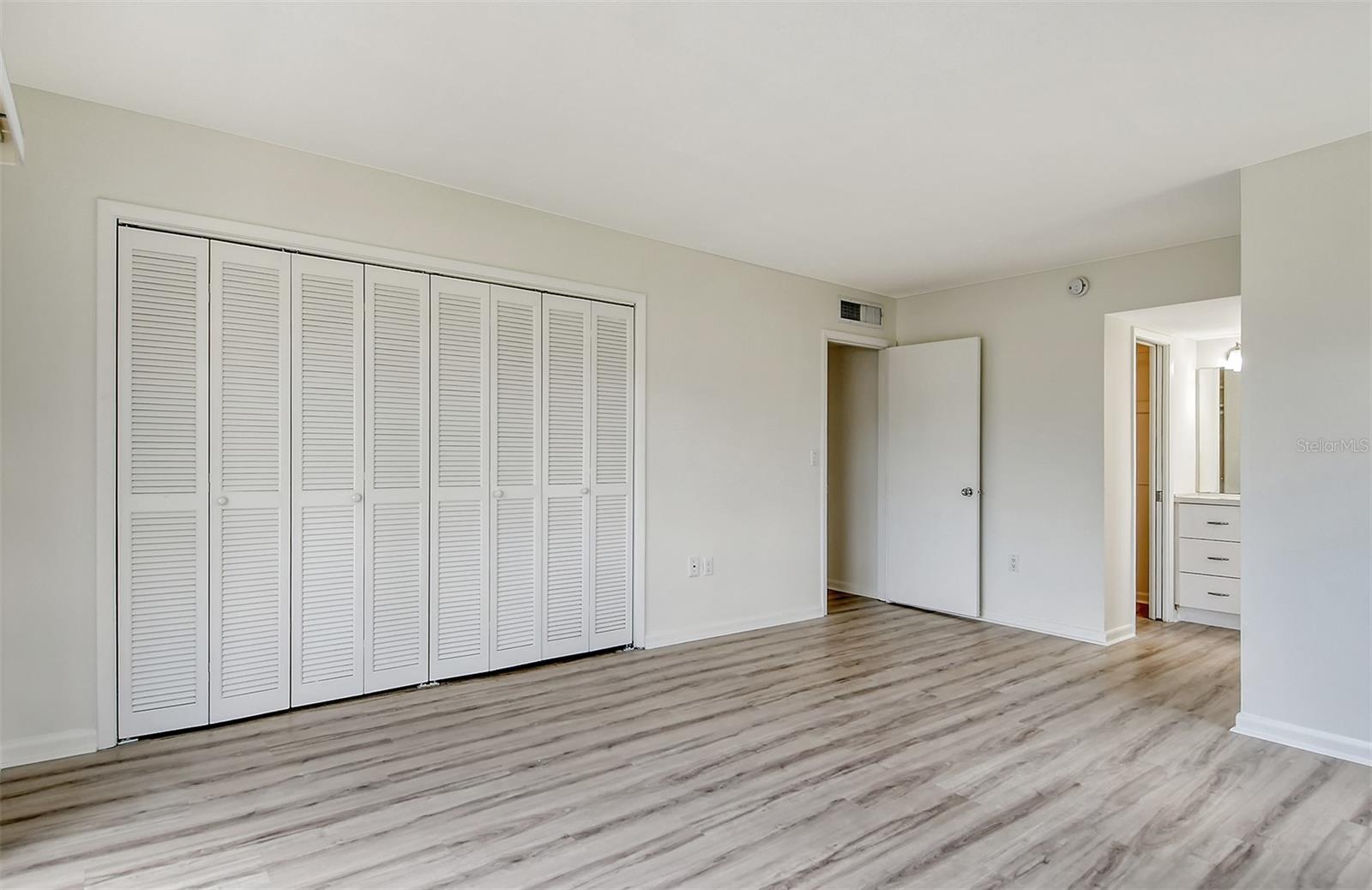 Image 30 of 63 For 7173 Country Club Drive N 141